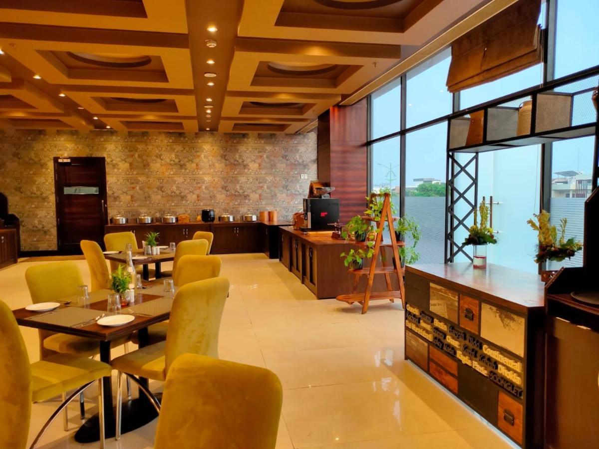 Comfort Hotel Vista Lucknow Luaran gambar