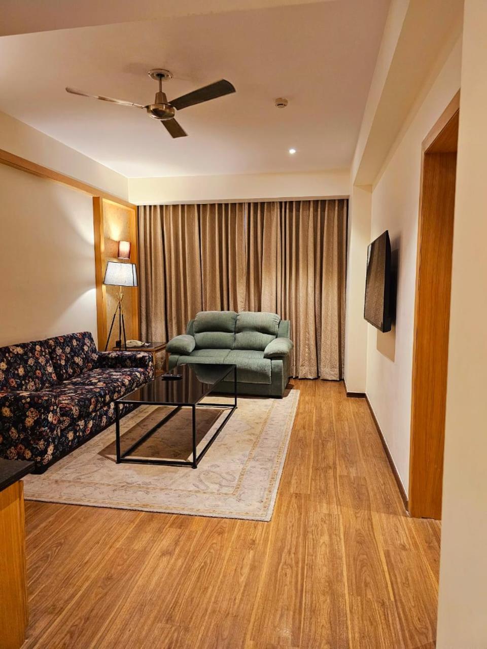 Comfort Hotel Vista Lucknow Luaran gambar